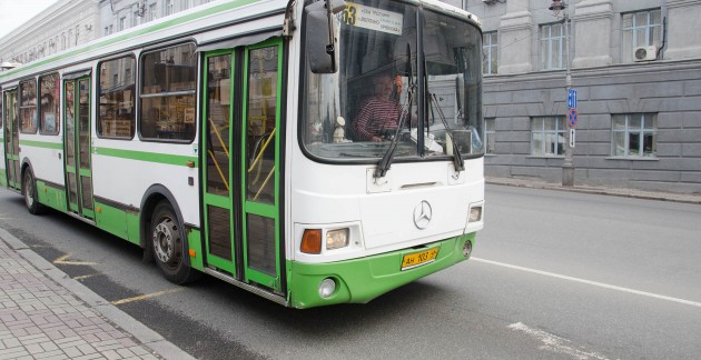 Проезд в трамваях и троллейбусах подорожает на рубль