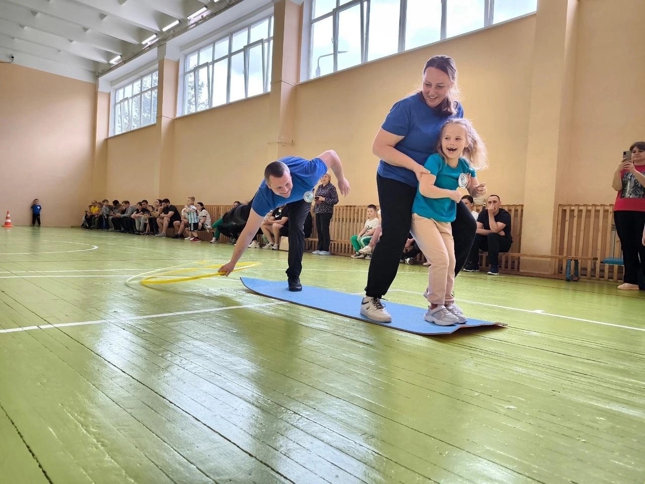 В Курске представили спортивный проект «Стартуем всей семьей»